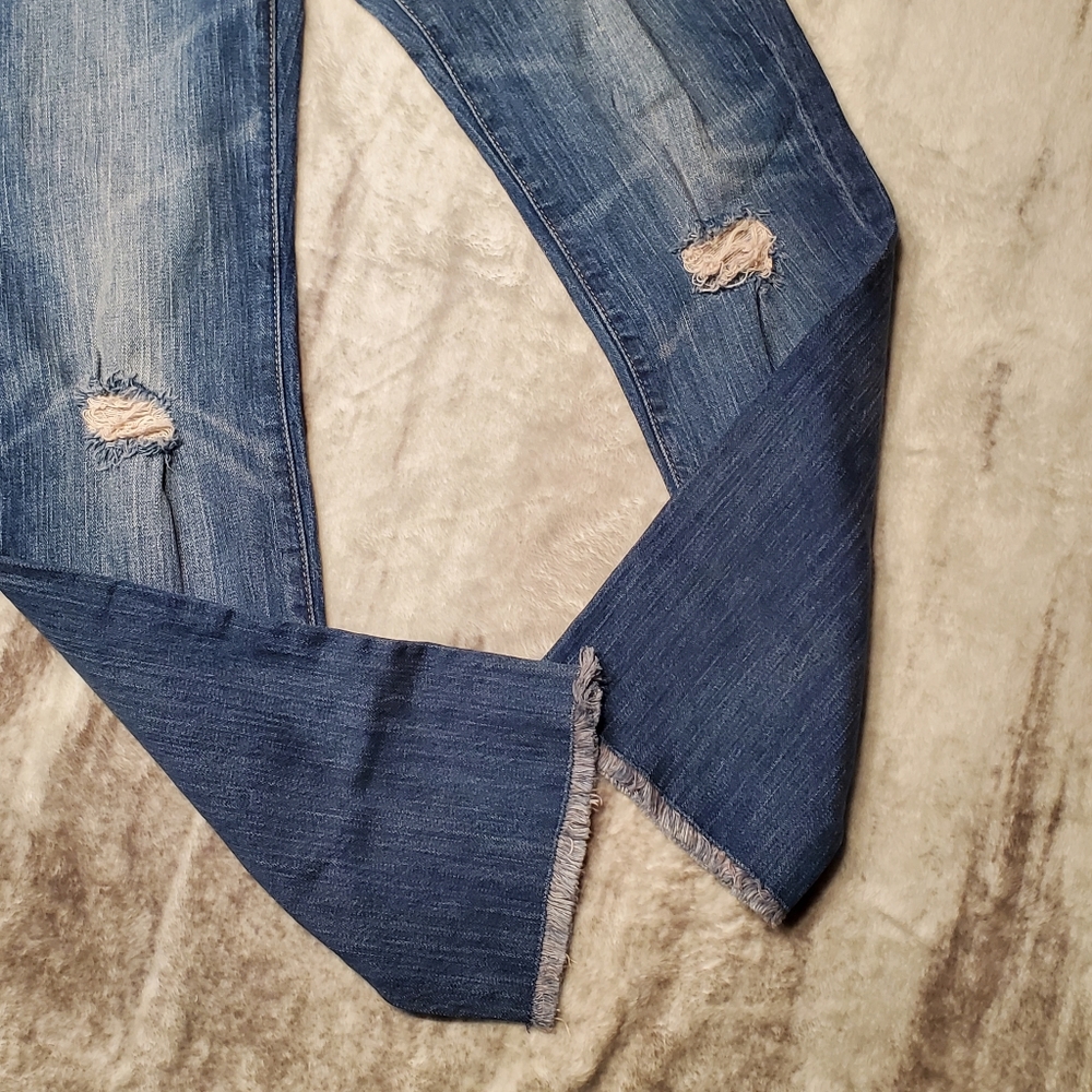 Numero Torn Blue Jeans - Picture 6 of 15